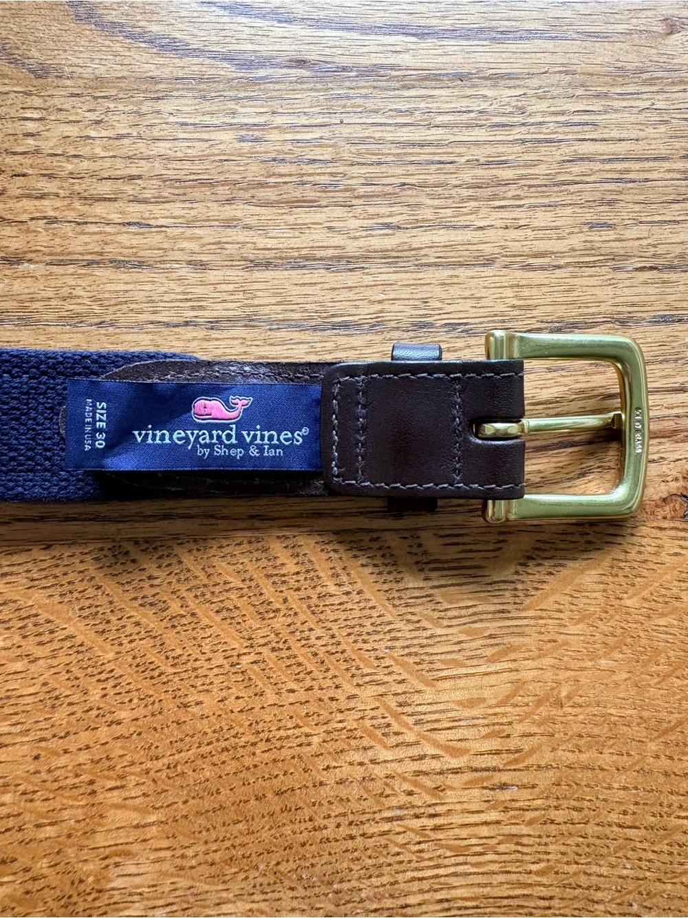 Vineyard Vines Boston Red Sox Red and Navy Belt with Brass Buckle- mens 30 waist - Picture 7 of 13